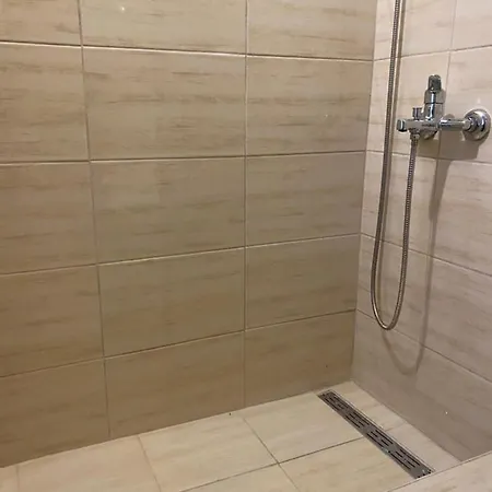 Hotel Lotus Almansouri لوتس المنصوري *